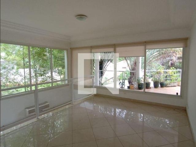 Casa aluguel em Região Imediata de São Paulo, Região Metropolitana de São Paulo