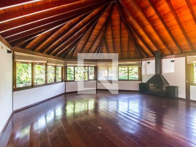 Casa aluguel em Região Imediata de São Paulo, Região Metropolitana de São Paulo