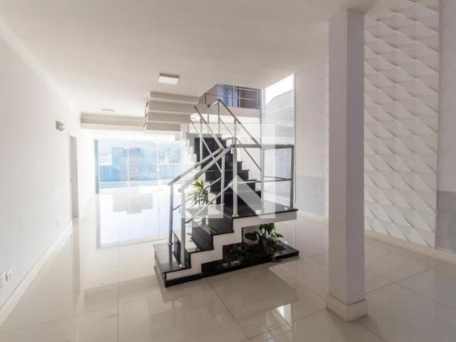 Casa aluguel em Região Imediata de São Paulo, Região Metropolitana de São Paulo
