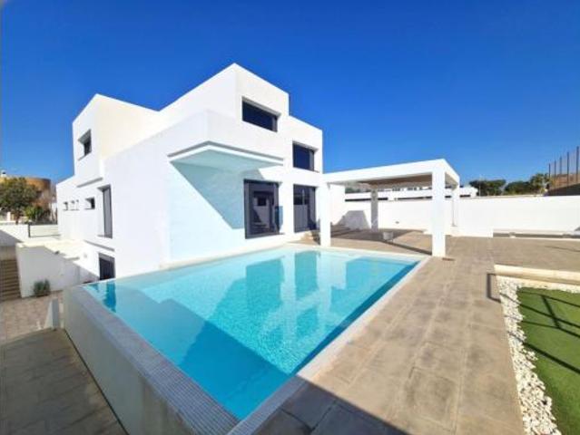 Casa en alquiler en Retamar, Almodóvar Del Campo