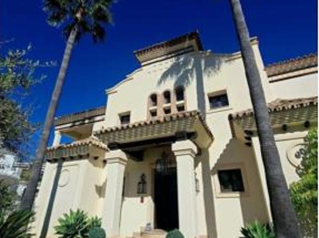 Casa en alquiler en Artola, Costa del Sol Occidental