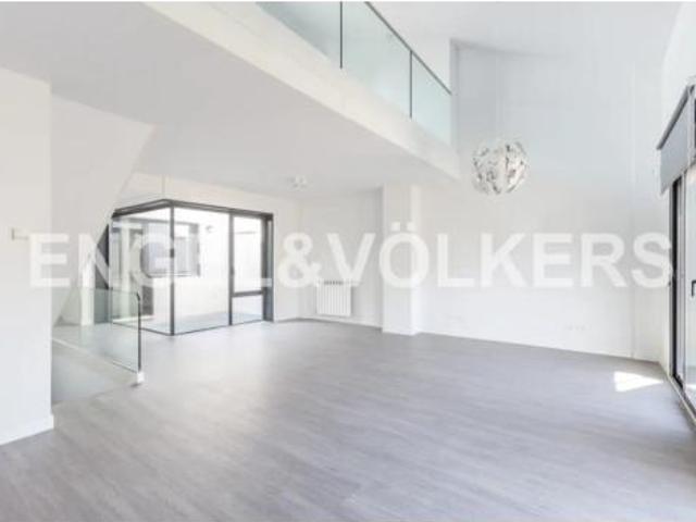 Casa en alquiler en Boadilla Del Monte, Madrid