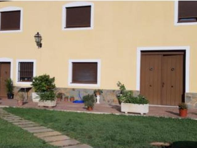 Casa en alquiler en Forest Hills, Costa del Sol Occidental