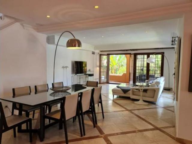Casa en alquiler en Bel-Air, Costa del Sol Occidental