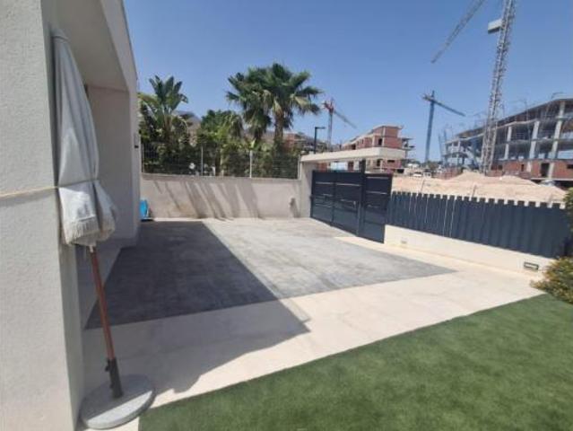 Casa en alquiler en la Marina Baixa, Valencia