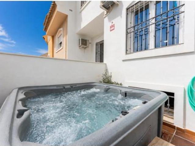 Casa en alquiler en Los Pacos, Costa del Sol Occidental
