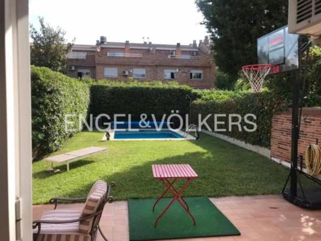 Casa en alquiler en Hortaleza, Madrid