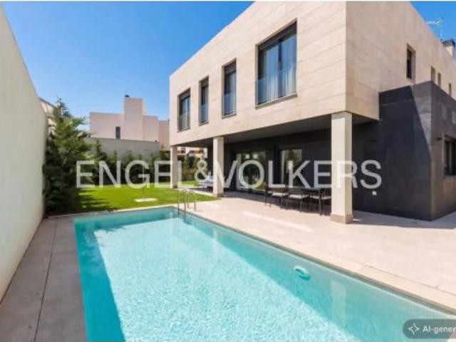Casa en alquiler en Hortaleza, Madrid