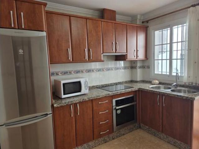 Casa en alquiler en Puerto de la Torre, Málaga-Costa del Sol