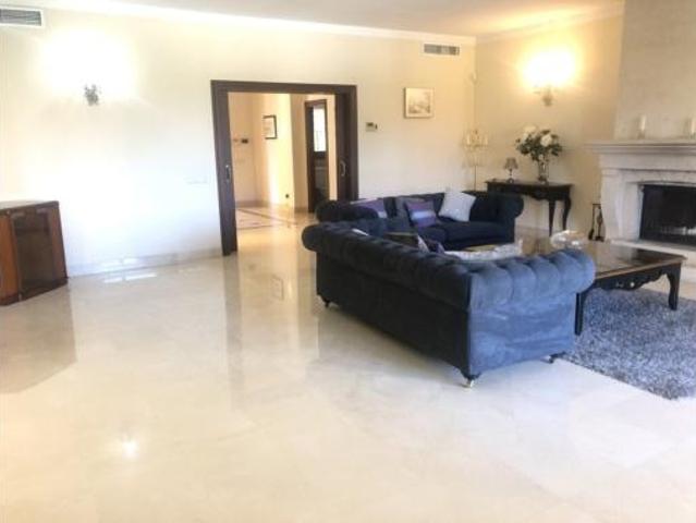 Casa en alquiler en Rícmar, Costa del Sol Occidental