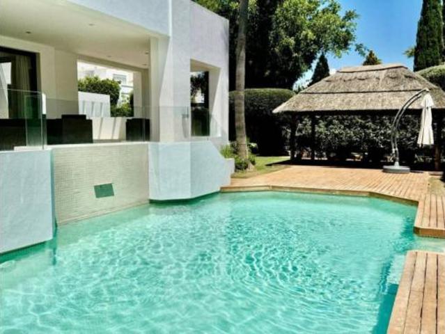 Casa en alquiler en El Vicario, Costa del Sol Occidental