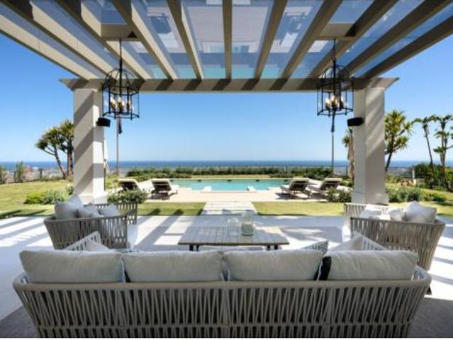 Casa en alquiler en Nueva Andalucía, Costa del Sol Occidental