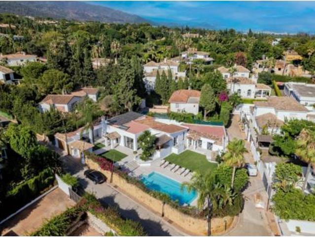Casa en alquiler en La Carolina, Costa del Sol Occidental