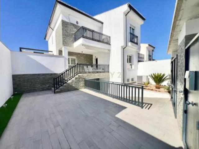 Casa en alquiler en Comarca de la Vega de Granada, Andalucía