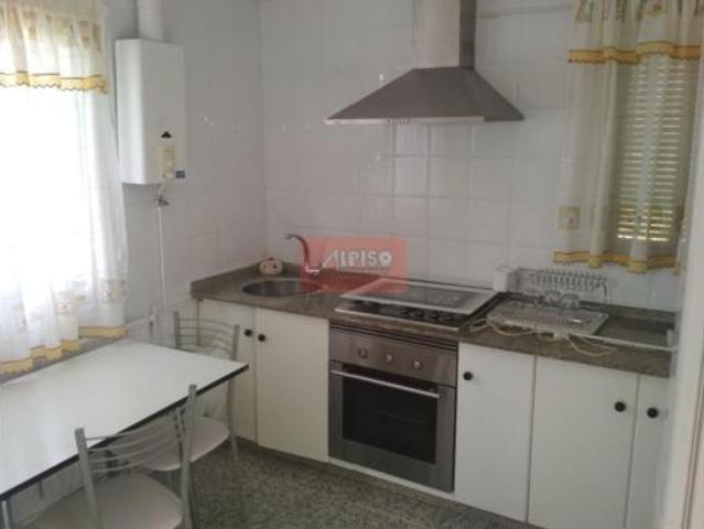 Casa en alquiler en Ourense, Galicia