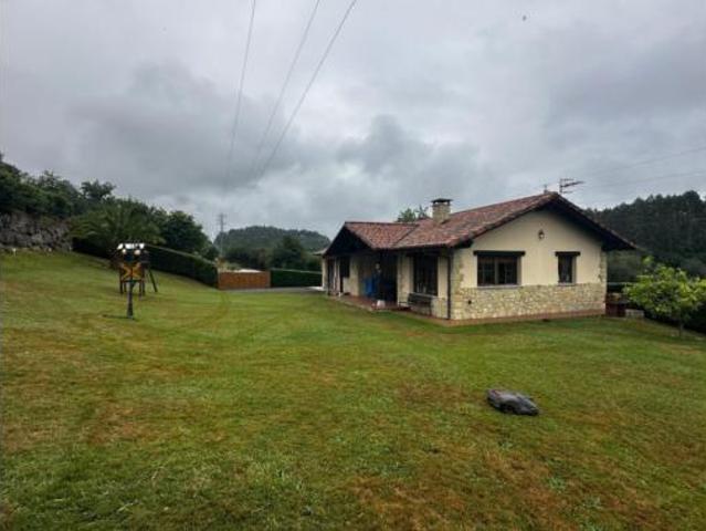 Casa en alquiler en Pría, Llanes