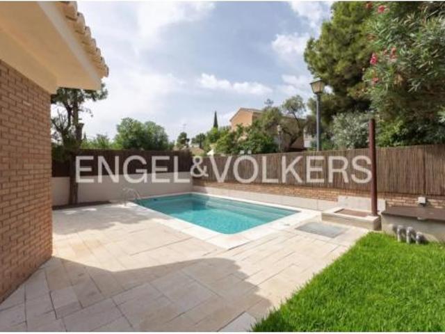 Casa en alquiler en l'Horta Nord, Valencia
