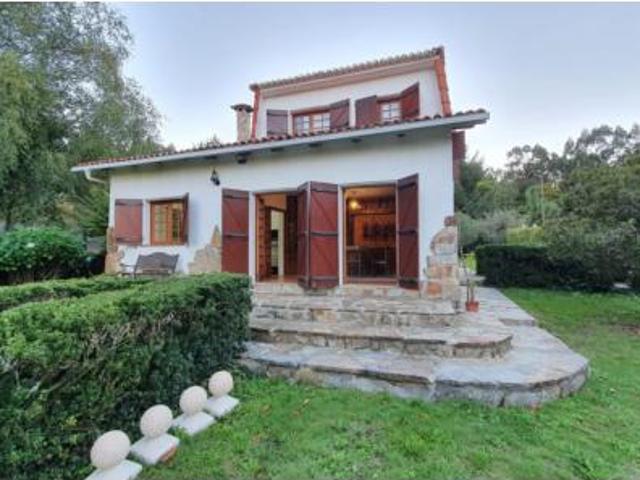 Casa en alquiler en Luou, Santiago