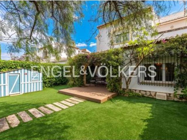 Casa en alquiler en Parque Calablanca, la Marina Alta