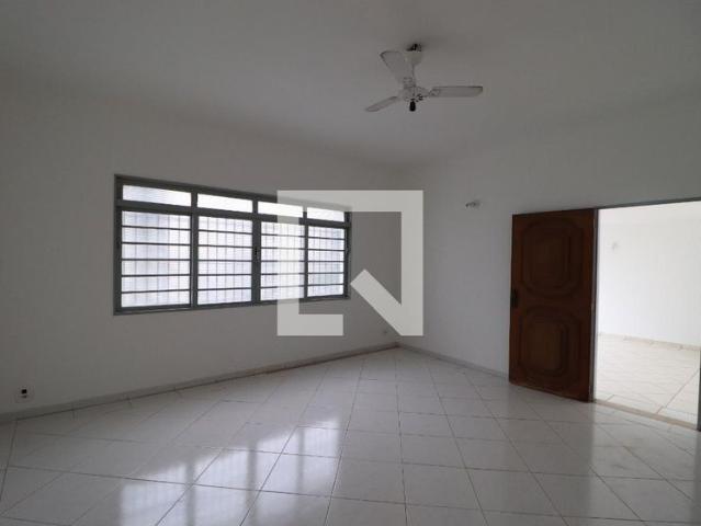 Casa aluguel em Ribeirão Preto
