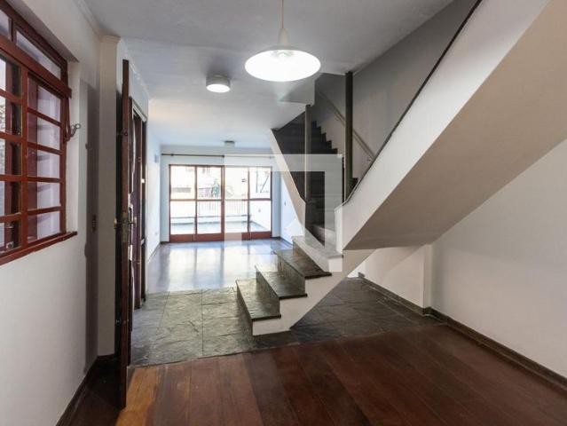 Casa aluguel em Região Imediata de São Paulo, Região Metropolitana de São Paulo