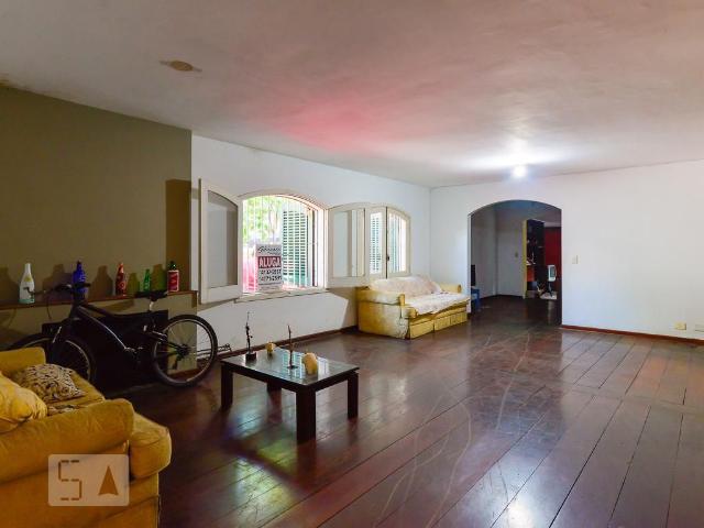 Casa aluguel em Região Imediata de São Paulo, Região Metropolitana de São Paulo