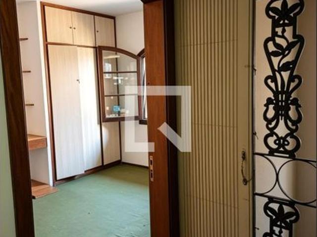 Casa aluguel em Região Imediata de São Paulo, Região Metropolitana de São Paulo