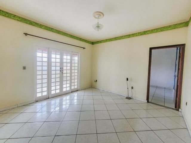 Casa venda em Areado, Região Geográfica Intermediária de Varginha