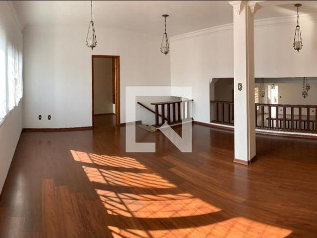 Casa aluguel em Região Imediata de São Paulo, Região Metropolitana de São Paulo