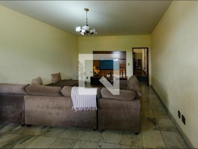 Casa venda em Oeste, Belo Horizonte