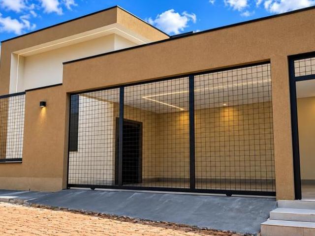Casa venda em Taguatinga, Região Geográfica Intermediária do Distrito Federal
