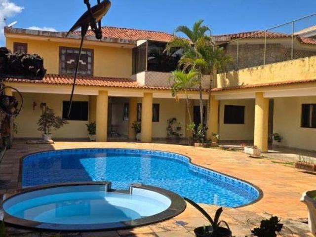 Casa venda em Região Geográfica Imediata do Distrito Federal, Região Integrada de Desenvolvimento do Distrito Federal e Entorno