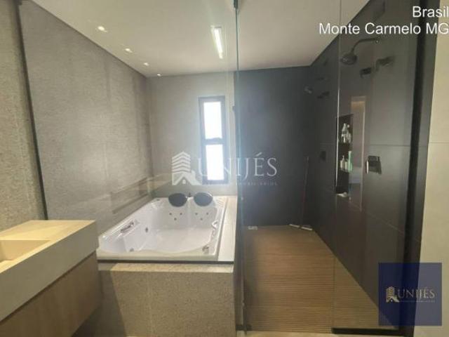 Casa venda em Região Geográfica Imediata de Monte Carmelo, Monte Carmelo