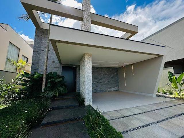 Casa venda em Região Geográfica Imediata do Distrito Federal, Região Integrada de Desenvolvimento do Distrito Federal e Entorno