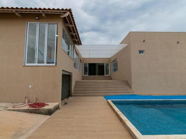Casa venda em Região Geográfica Imediata do Distrito Federal, Região Integrada de Desenvolvimento do Distrito Federal e Entorno