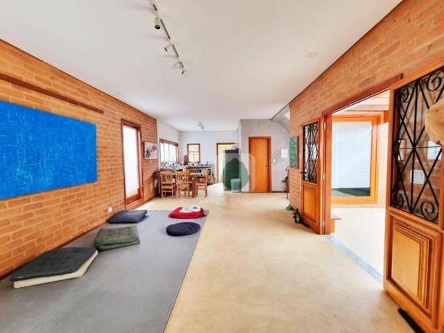 Casa venda em Região Imediata de Taubaté-Pindamonhangaba, Região Metropolitana do Vale do Paraíba e Litoral Norte