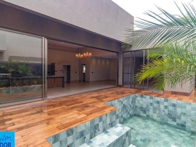 Casa venda em Região Geográfica Imediata de Águas Lindas de Goiás, Região Integrada de Desenvolvimento do Distrito Federal e Entorno