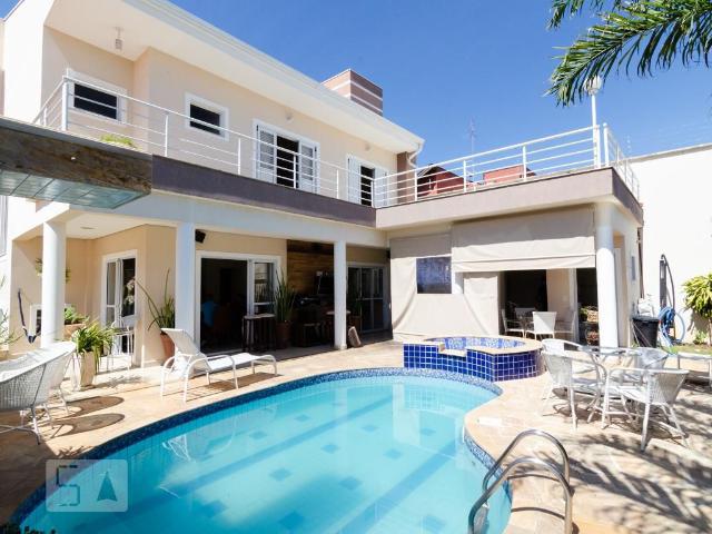 Casa aluguel em Vila Miguel Vicente Cury, São Thomé das Letras
