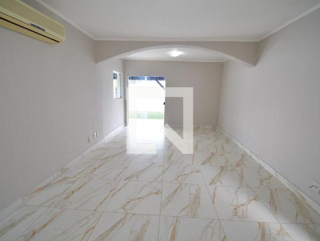 Casa aluguel em Região Imediata de Campinas, Região Metropolitana de Campinas