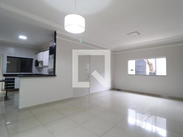 Casa aluguel em Alto Umuarama, Uberlândia
