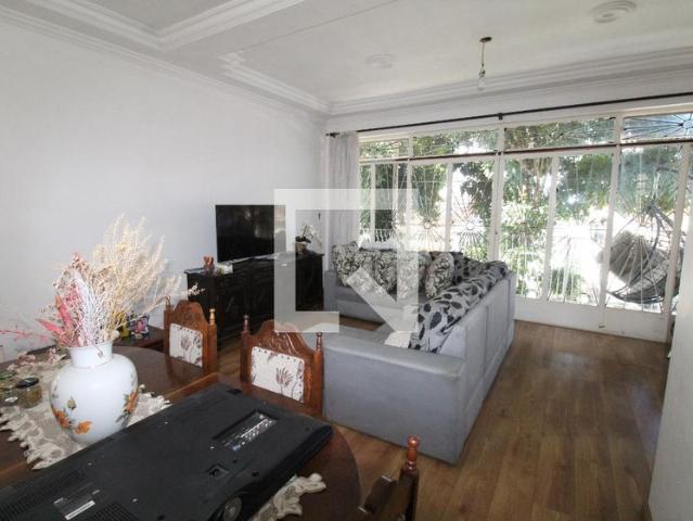 Casa aluguel em Região Imediata de São José dos Campos, Região Metropolitana do Vale do Paraíba e Litoral Norte