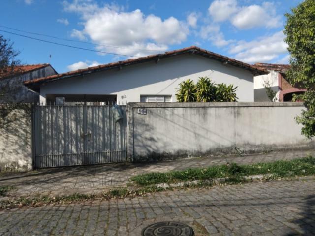 Casa aluguel em Região Imediata de Guaratinguetá, Região Metropolitana do Vale do Paraíba e Litoral Norte