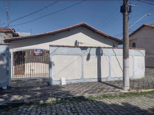 Casa aluguel em Região Imediata de Guaratinguetá, Região Metropolitana do Vale do Paraíba e Litoral Norte
