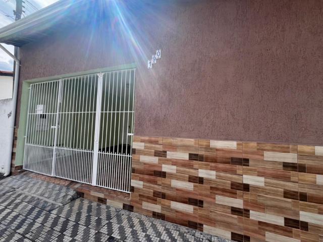 Casa aluguel em Região Imediata de Guaratinguetá, Região Metropolitana do Vale do Paraíba e Litoral Norte