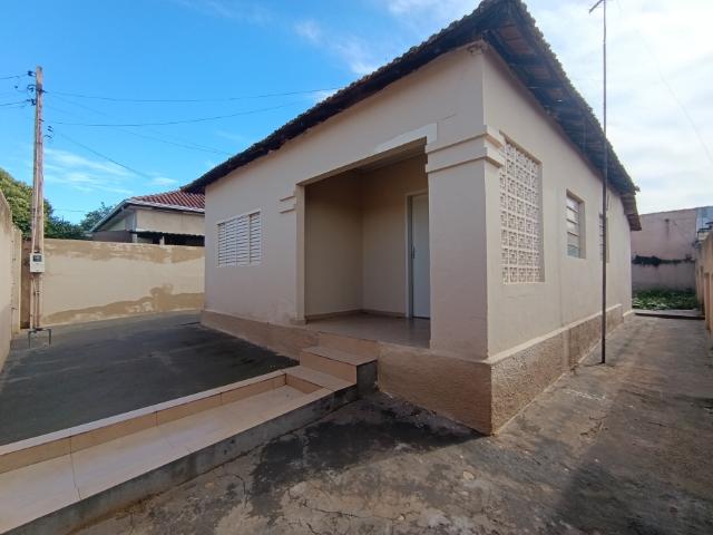 Casa aluguel em Região Imediata de Araraquara, Taquaritinga