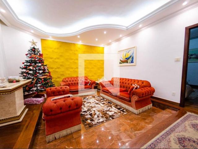 Casa aluguel em Região Geográfica Imediata de Belo Horizonte, Região Metropolitana de Belo Horizonte