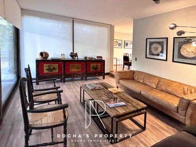 Casa en arriendo en Algarrobal, Metropolitana