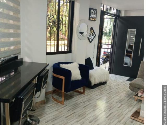 Casa en arriendo en Veinte de Julio, Medellín