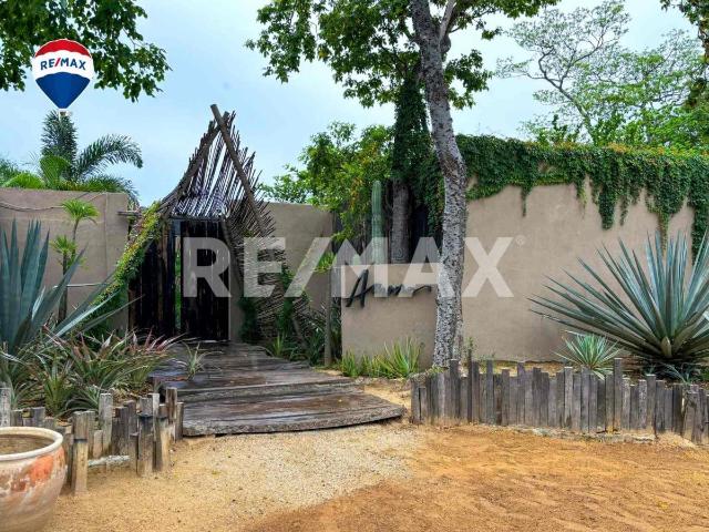 Edificio en venta en San Pedro Pochutla, Oaxaca