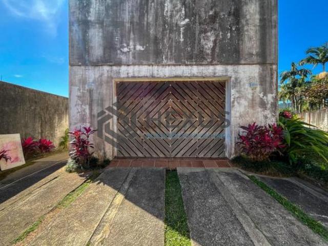 Casa venda em Região Imediata de Santos, Região Metropolitana da Baixada Santista